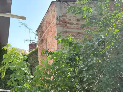 imobil vechi casa vanzare cumparare Sector 2 Bucuresti curte